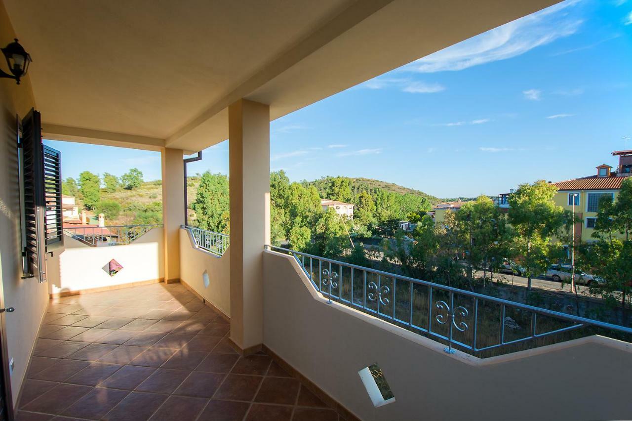 Appartamenti Sole Di Sardegna Cala Liberotto Εξωτερικό φωτογραφία